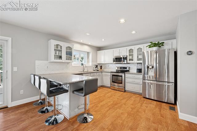 1570 Chesham Circle