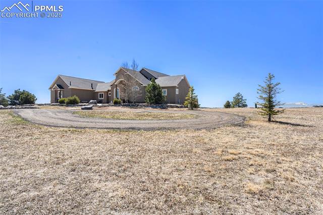 5771 Windridge Point