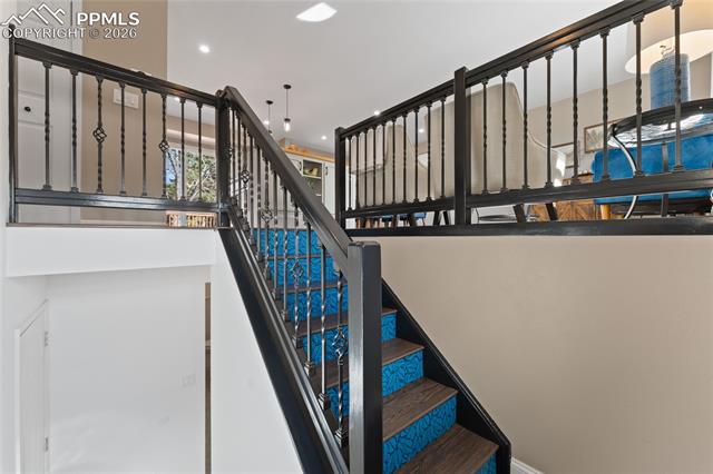 2750 Maroon Bells Avenue