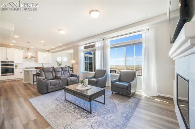 9521 Sideoats Court