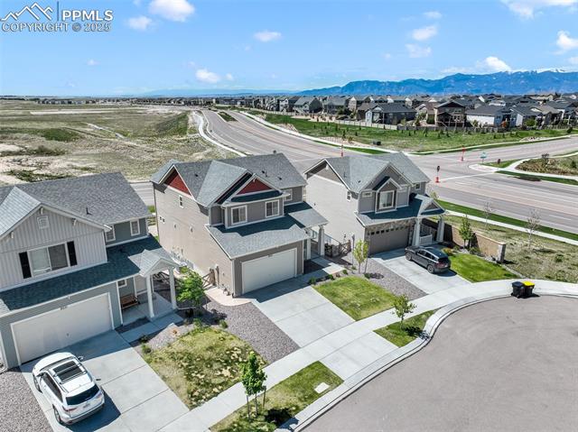 9521 Sideoats Court