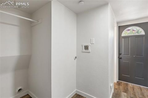 Tiny photo for 5419 Gardenia Circle, Colorado Springs, CO 80918 (MLS # 3869171)