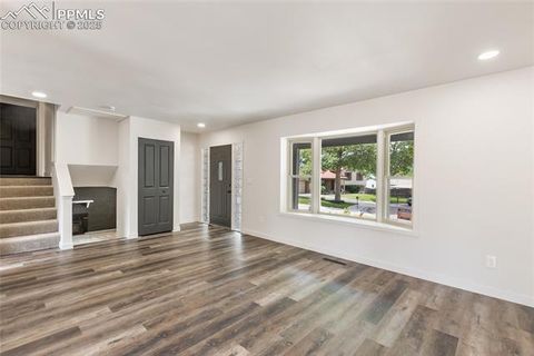 Tiny photo for 5419 Gardenia Circle, Colorado Springs, CO 80918 (MLS # 3869171)