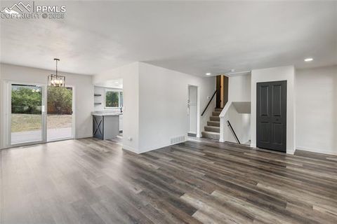 Tiny photo for 5419 Gardenia Circle, Colorado Springs, CO 80918 (MLS # 3869171)