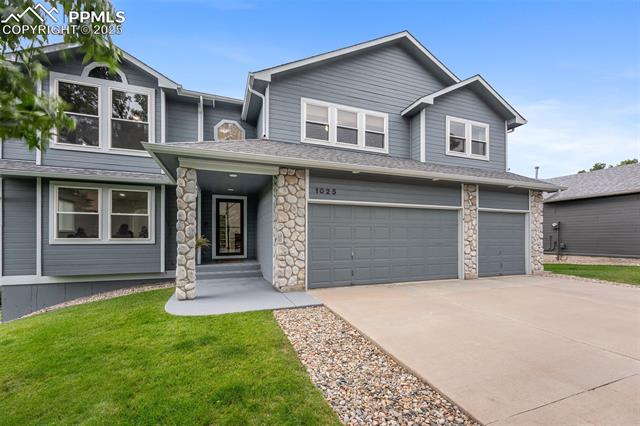 1025 War Eagle Drive