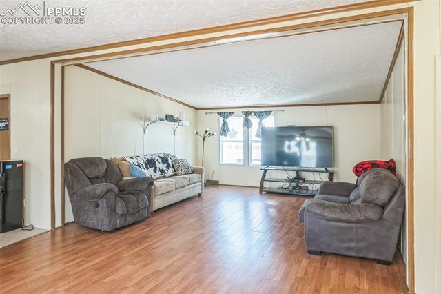 842 Desert Circle