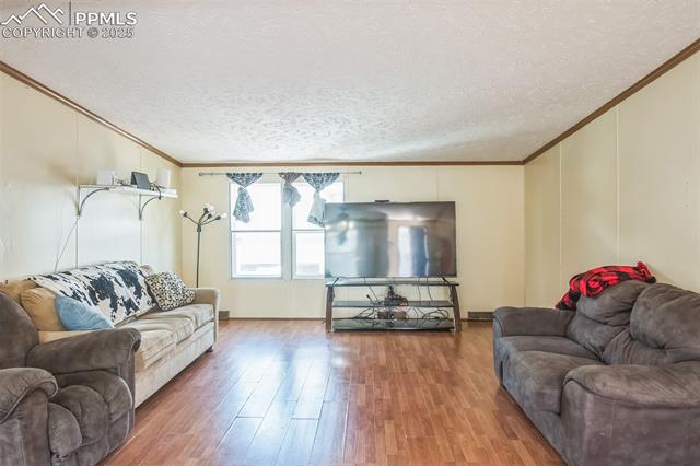 842 Desert Circle