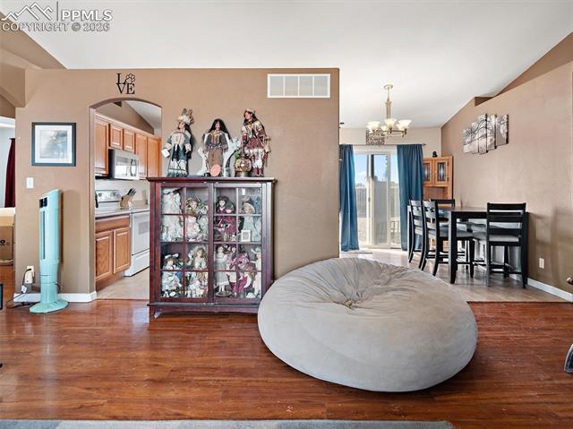 1479 N Moonbeam Drive