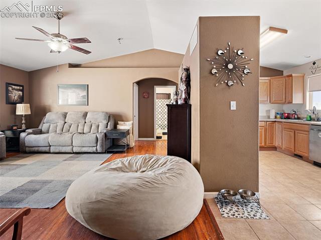 1479 N Moonbeam Drive