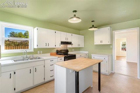 Tiny photo for 1304 Pando Avenue, Colorado Springs, CO 80905 (MLS # 9245574)