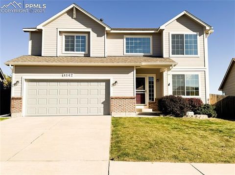 4142 Round Hill Drive Colorado Springs CO 80922