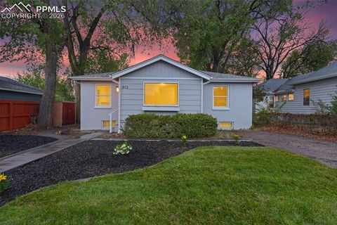 Photo of 812 N Institute Street, Colorado Springs, CO 80903 (MLS # 8879201)