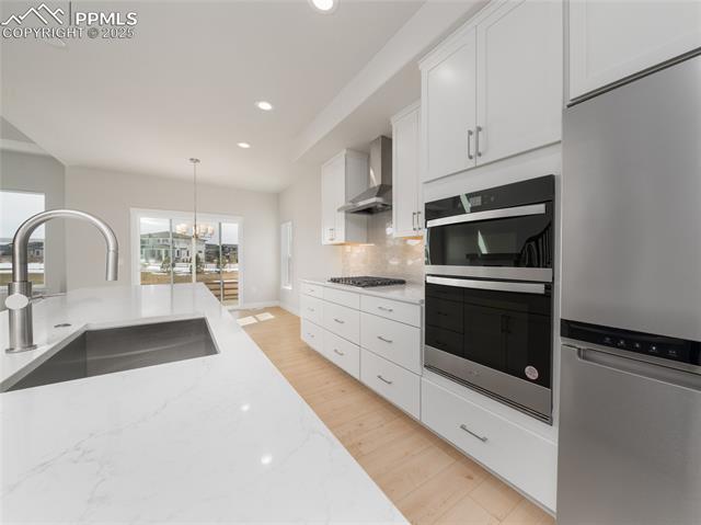 9349 Gallery Place