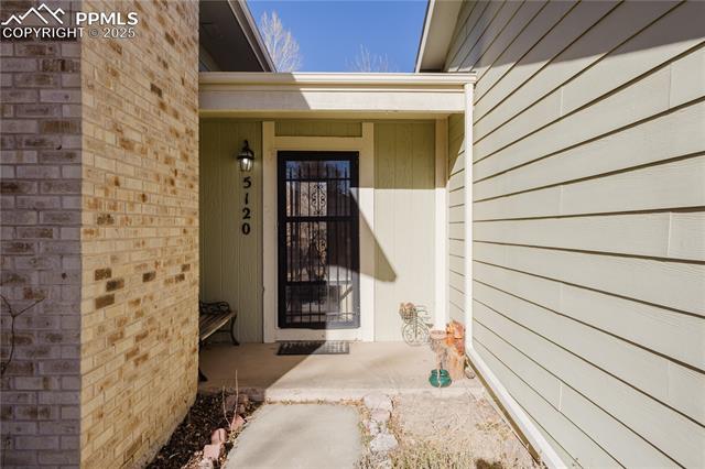 5120 Smokehouse Lane