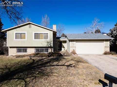 Photo of 5120 Smokehouse Lane, Colorado Springs, CO 80917 (MLS # 3667900)