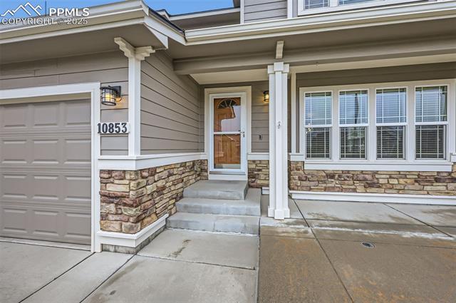 10853 Torreys Peak Way