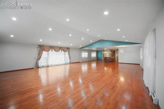 2505 Avondale Drive