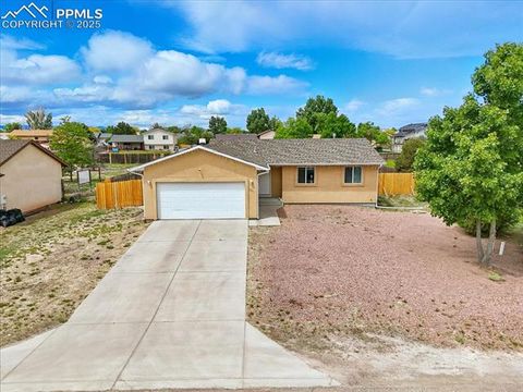 321 S Maher Drive Pueblo CO 81007