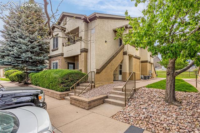 3944 Riviera Grove 204