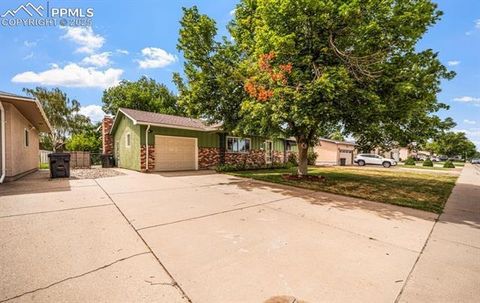 Tiny photo for 19 Cornell Circle, Pueblo, CO 81005 (MLS # 1135643)