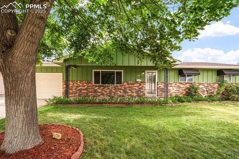 19 Cornell Circle Pueblo CO 81005