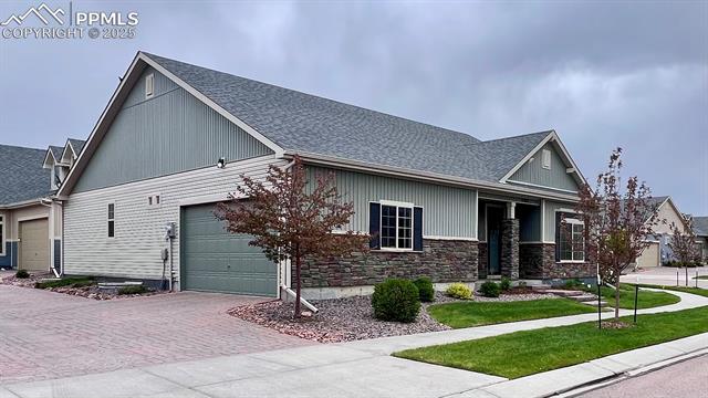6693 Golden Briar Lane