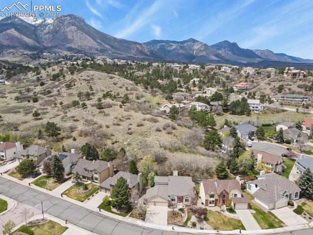 8130 Table Mesa Way