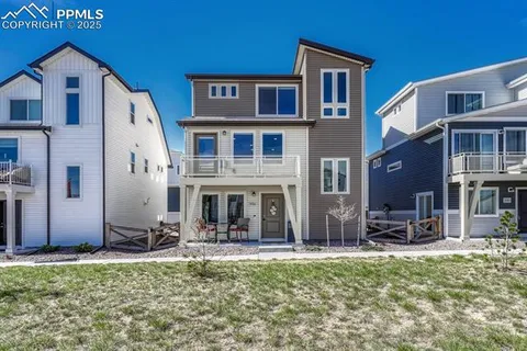 MLS: 8764468