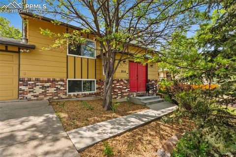 814 Paradise Lane Colorado Springs CO 80904