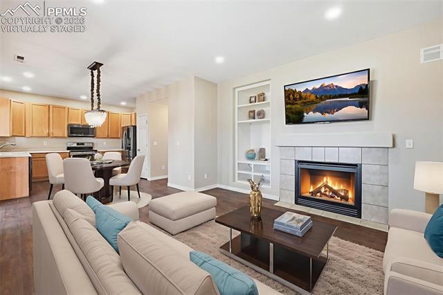 5137 Mountain Air Circle