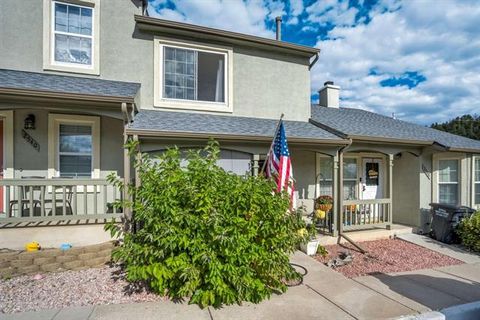 Photo of 2544 Blazek Loop, Colorado Springs, CO 80918 (MLS # R13708931)