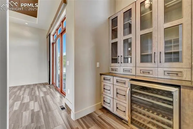 Canon City, Colorado 81212, United States, 4 Bedrooms Bedrooms, ,4 BathroomsBathrooms,Residential,Pending,105