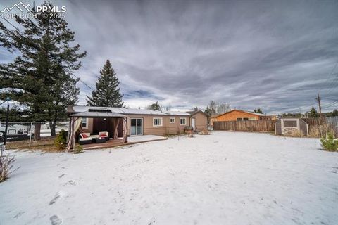 Tiny photo for 913 N Baldwin Street, Woodland Park, CO 80863 (MLS # 3915953)