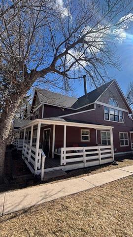 817 E San Miguel Street 4