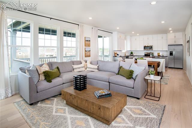 Properties For Sale Listings 2018 Peachleaf Loop