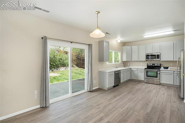 7120 Bonnie Brae Lane