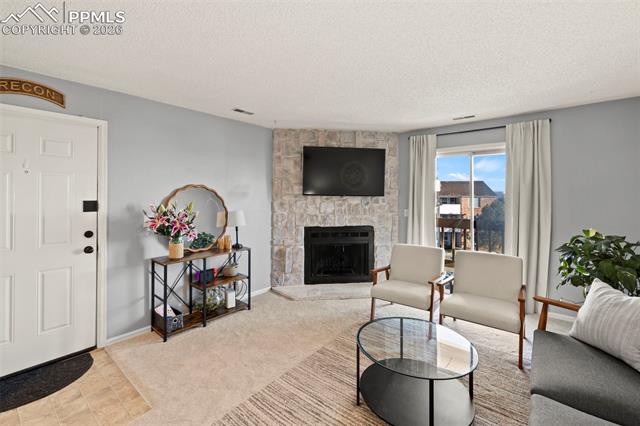 814 Tenderfoot Hill Road 102