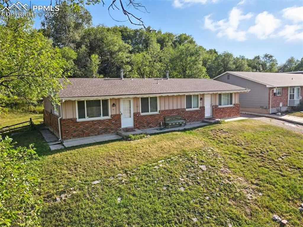 Photo for 45 Newport Circle, Colorado Springs, CO 80906 (MLS # 4636785)