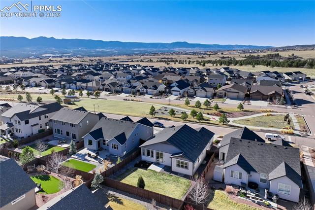 3347 Golden Meadow Way