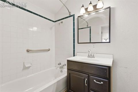 Tiny photo for 2004 Oak Way, Colorado Springs, CO 80906 (MLS # 8034316)