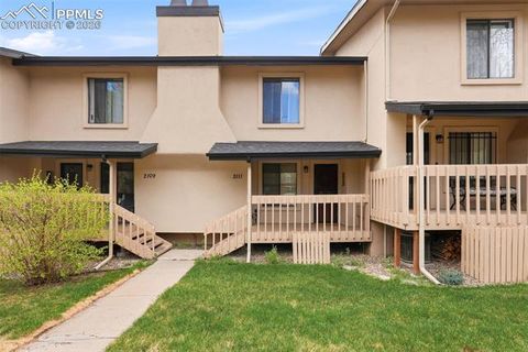 Photo of 2111 Mount Washington Avenue, Colorado Springs, CO 80906 (MLS # 7898405)