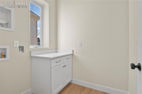 Tiny photo for 19 Noyer Court, Colorado Springs, CO 80906 (MLS # 2891251)