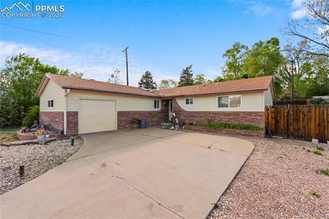 Photo of 2408 Bandelier Drive, Colorado Springs, CO 80910 (MLS # 4467103)