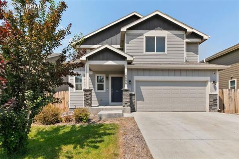 Photo of 10886 Matta Drive, Colorado Springs, CO 80925 (MLS # 8619216) Photo of 10886 Matta Drive, Colorado Springs, CO 80925 (MLS # 8619216)