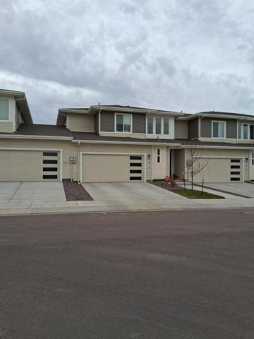 10319 Grattage Grove