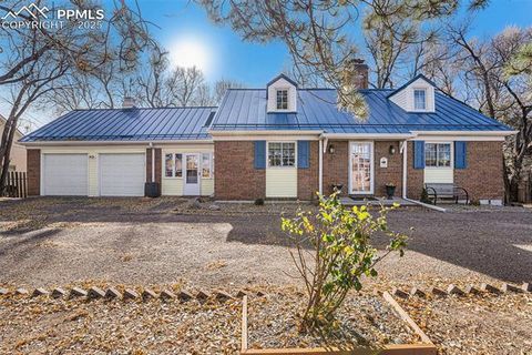 Photo of 419 Chamberlin Place, Colorado Springs, CO 80906 (MLS # 1386173)