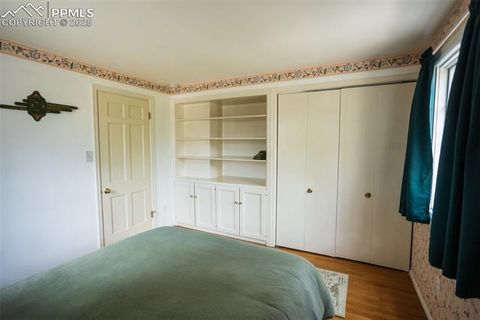 Tiny photo for 419 Chamberlin Place, Colorado Springs, CO 80906 (MLS # 1386173)