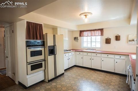 Tiny photo for 419 Chamberlin Place, Colorado Springs, CO 80906 (MLS # 1386173)