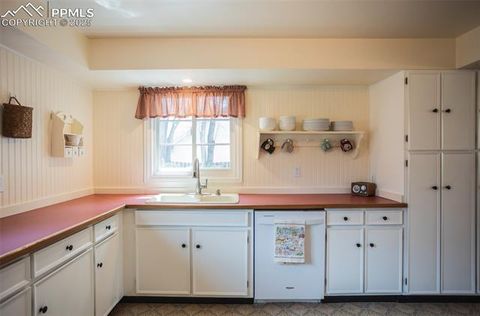 Tiny photo for 419 Chamberlin Place, Colorado Springs, CO 80906 (MLS # 1386173)