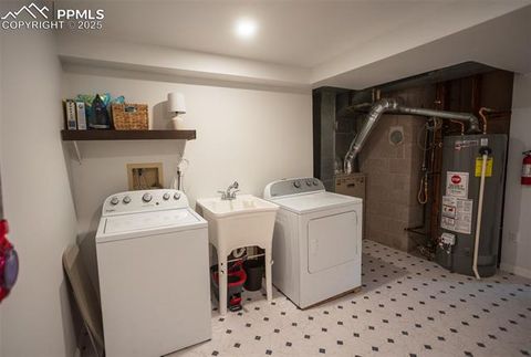 Tiny photo for 419 Chamberlin Place, Colorado Springs, CO 80906 (MLS # 1386173)